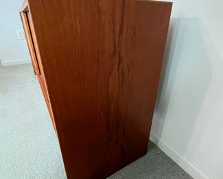 P7 - $100. Gangso Mobler Teak & Slate Credenza. Needs repair - one handle is broken. Generally needs tightened up. Measures 66.5" wide x 17.75" deep x 30" tall.