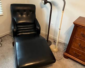 OVERVIEW OF SMALL ITEMS FOR SALE! PLEASE COME TO SHOP THESE ITEMS.