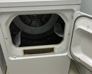 P43 - $300. GE Washing Machine & Dryer. Electric Dryer! Gently used by an elderly couple. Both work great!
