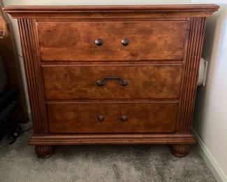 P8 - $125 PAIR of Oversized Lane Nightstands. Measures 34" wide x 18" deep x 30.25" tall. Both are in good condition - drawers slide. One needs 2 handles replaced. Some minor surface damage / scratches.