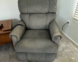 P23 - $250 Each - 2 Available. La-Z-Boy Luxury-Lift Power Recliner. 350# Limit. Measures 34" wide x 39" deep x 42" tall. Remote has lots of options! Lift, Recline, Back, Legrest, Headrest & Lumbar!