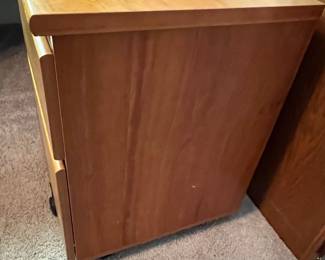 P39 - $10 Filing Cabinet. Measures 18" wide x 18" deep x 24" tall. Hanging files on the bottom single drawer on the top.