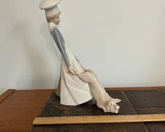 P50 - $30. Lladro "Cook in Trouble".