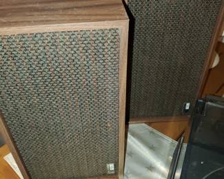 Pair of speakers approx 20" tall
