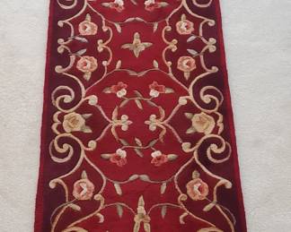 Very nice runner 2.3' x 7.6' runner