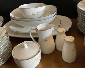 Noritake China 12 Place Settings