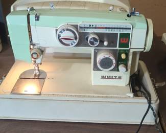 White Vintage Metal Sewing Machine