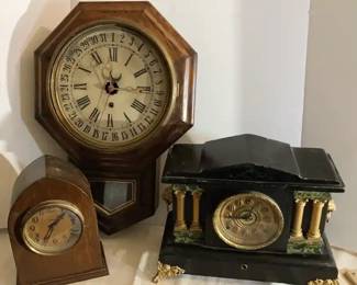 Antique Pendulum, Mantle Ingraham Shelf Clocks