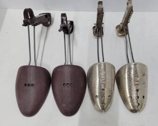 	Metal and Plastic Shoe Stretchers