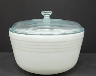 	Hamilton Beach Pyrex Covered Bowl