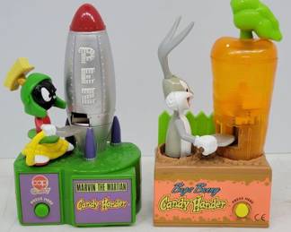 	Cartoon Character Candy Dispensers