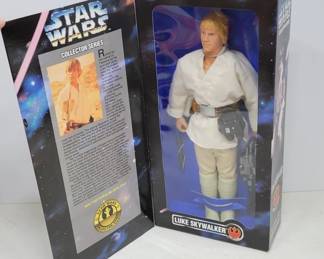 	Luke Skywalker Star Wars Collector Series 