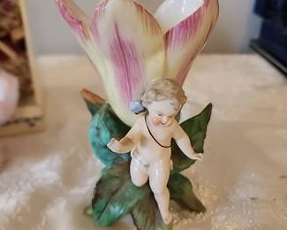 Vintage Victorian cherub