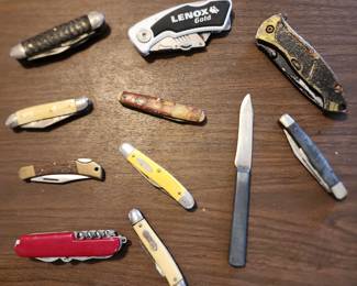 Pocket knives