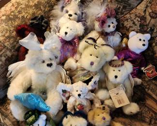 Annette Funicallo Bears and Boyds bears