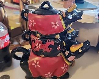 1920's Art deco painted Bull creamer and sugar 