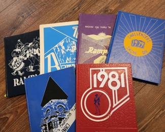 Robinson Junior High Yearbooks