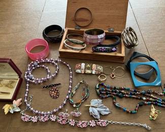 Bangles, Pins, Ring, Earring, Cuff Links