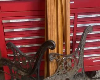 "A Very Furey Christmas" in Clarks Hill, SC Starts Closing Thr 12/18 at 8p. Pickup: Sat 12/20 11-3pm. Please click here to view more photos, descriptions, and current bids: https://ctbids.com/estate-sale/41086