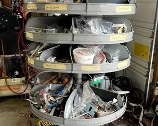 "A Very Furey Christmas" in Clarks Hill, SC Starts Closing Thr 12/18 at 8p. Pickup: Sat 12/20 11-3pm. Please click here to view more photos, descriptions, and current bids: https://ctbids.com/estate-sale/41086