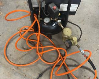 "A Very Furey Christmas" in Clarks Hill, SC Starts Closing Thr 12/18 at 8p. Pickup: Sat 12/20 11-3pm. Please click here to view more photos, descriptions, and current bids: https://ctbids.com/estate-sale/41086