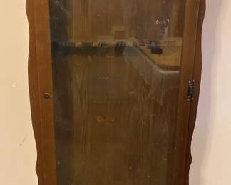 "A Very Furey Christmas" in Clarks Hill, SC Starts Closing Thr 12/18 at 8p. Pickup: Sat 12/20 11-3pm. Please click here to view more photos, descriptions, and current bids: https://ctbids.com/estate-sale/41086