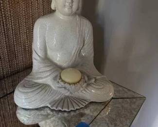 DG1072 piece Buddha lot 1 votive Buddha and 1 other stone Buddha