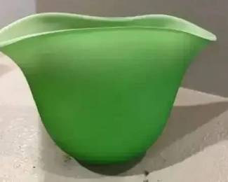 DG150Matte Green tone pinched art glass vase