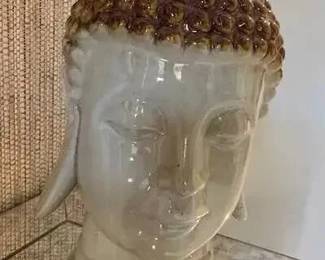 DG105Asian Buddha figure