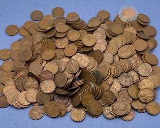 Approximately (500) wheat cents.