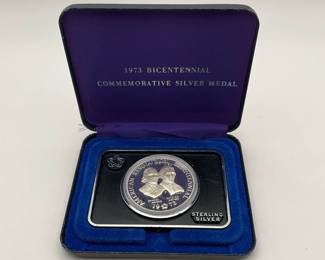 1973 US Bicentennial Silver Medal. Proof Sterling silver commemorative medal issued by the U.S. Mint to honor the American Revolution. 30.8 grams. U.S. Mint Box.