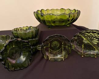 Vtg. Indiana Avocado Green Glass Pieces More