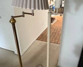 FLOOR LAMPS