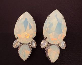 Atlier Swarovski Crystal Earrings $100
 All Donna at 850-516-2425