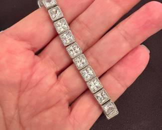 Judith Ripka 925 Bracelet $225
Call Donna 850-516-2425