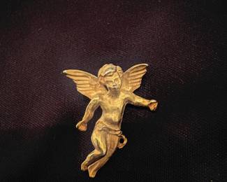 14K Pin 4 grams $450
Call Donna 850-516-2425