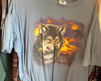 Vintage wolf t shirt