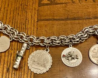 925 Sterling Vintage Charm Bracelet 
