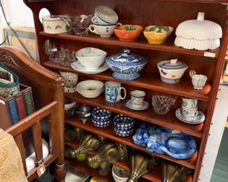 tea cups, saucers, mugs, plates