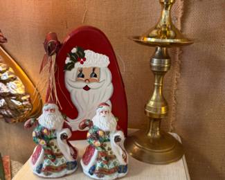 Brass lamps, Christmas and copper pans