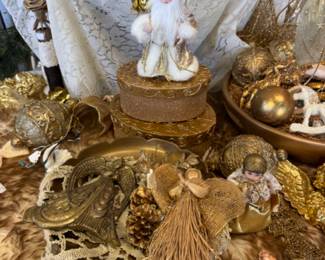 Gold Christmas decor