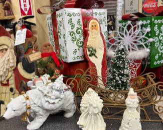 vintage bear figurine, santa, collectibles