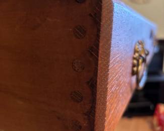 Antique Dresser with Cove and Pin/Knapp Joints detail