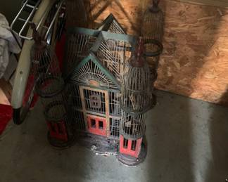 Metal Bird cage