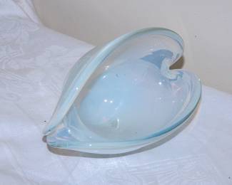 Murano Opalescent Shell