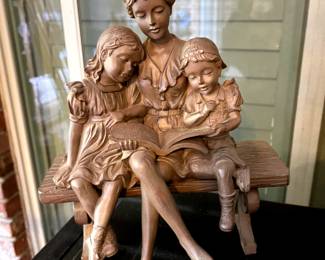 family statue decor