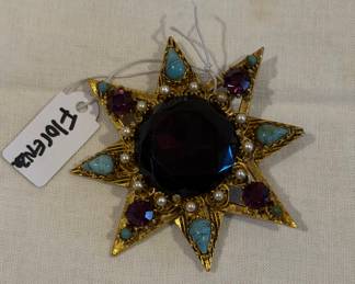 Vintage Florenza brooch