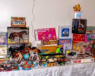 ROOMS ARE PACKED! TOYS