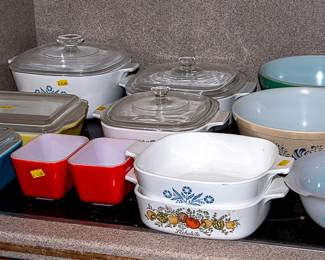 VINTAGE PYREX