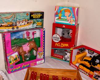 VINTAGE GAMES AND TOYS